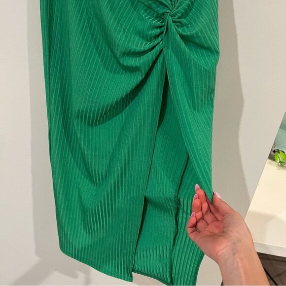ASOS Design Knot Front Ribbed Kelly Green Midi Skirt Size 4 - Picture 6 of 7